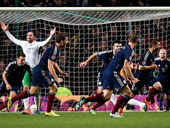 Maloney strike punctures the P...